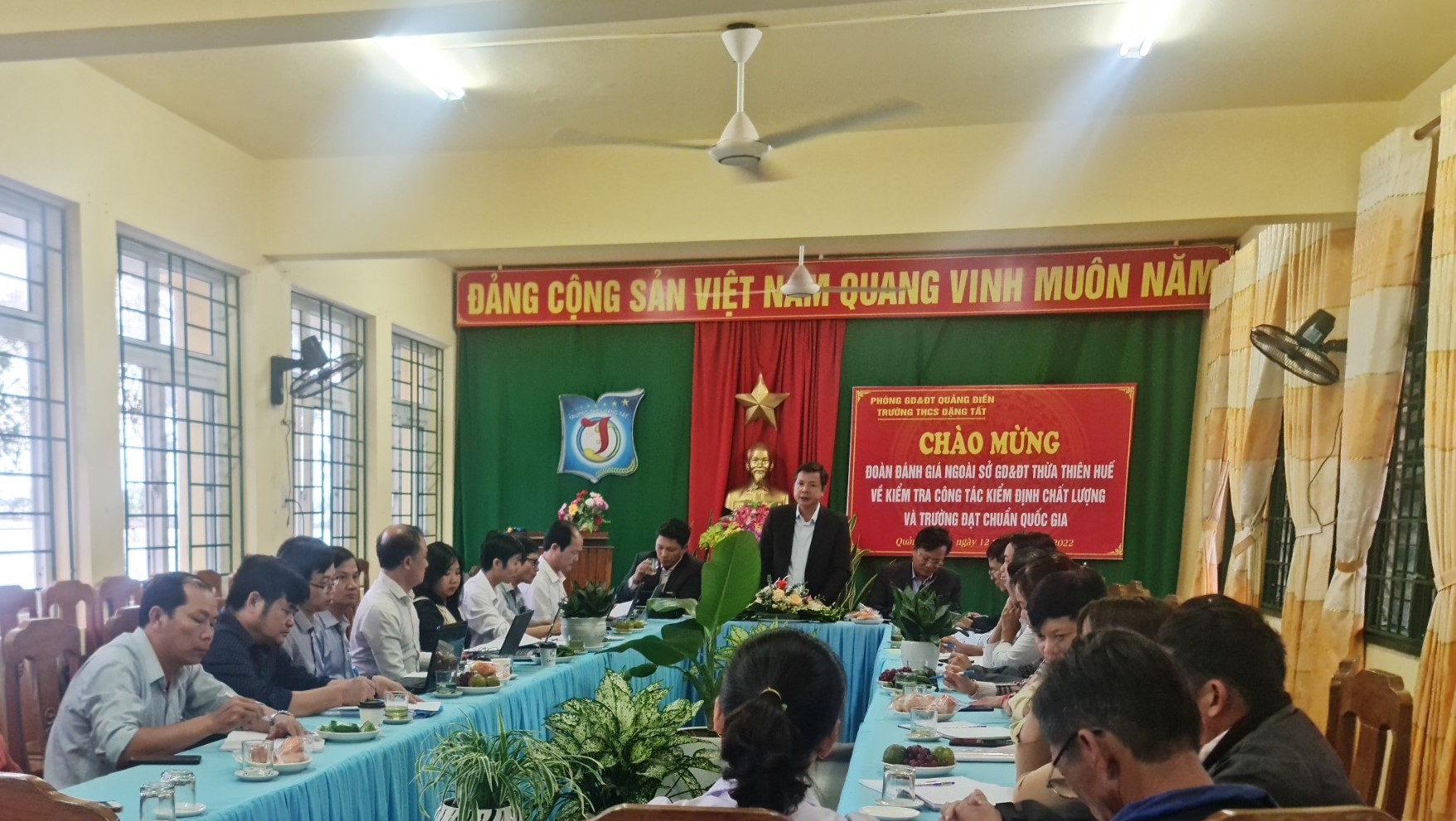 Trường THCS Đặng Tất đón Đoàn đánh giá ngoài để công nhận đạt kiểm định chất lượng giáo dục và công nhận đạt chuẩn quốc gia của UBND tỉnh Thừa Thiên Huế